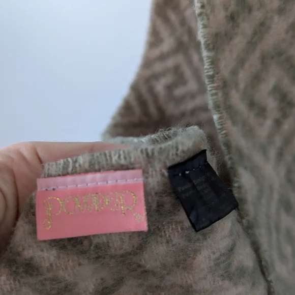 Geometric Scarf - Picture 3 of 3